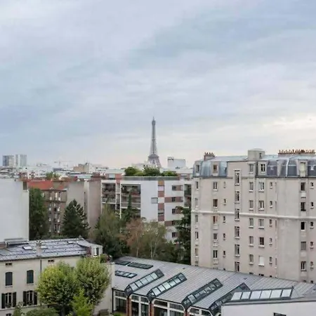 Charming With Eiffel Tower Views In Pariss 15th شقة
