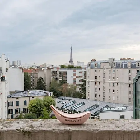 Daire Charming With Eiffel Tower Views In Pariss 15th Paris
